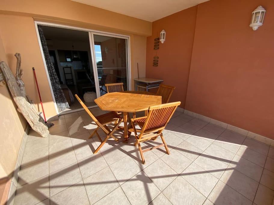 F2 Vue Mer Dans Residence Avec Piscine Ajaccio  Buitenkant foto