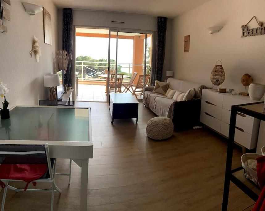 F2 Vue Mer Dans Residence Avec Piscine Ajaccio  Buitenkant foto