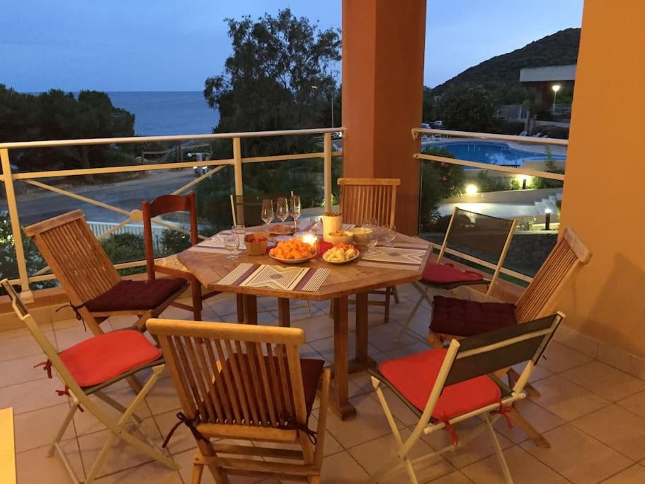F2 Vue Mer Dans Residence Avec Piscine Ajaccio  Buitenkant foto